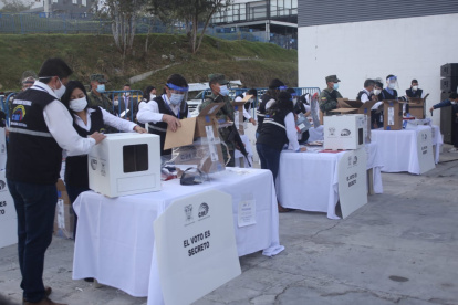 En días anteriores la entidad electoral ya había organizado en simulacro de voto en casa.