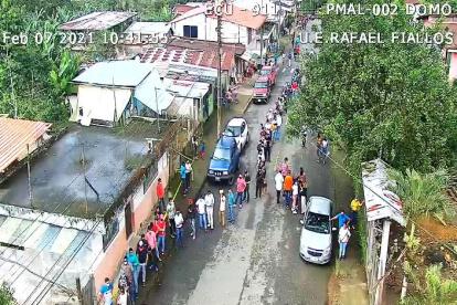 Alertas. El ECU911 recibió alertas de aglomeraciones en algunos sectores del país.