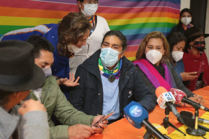 Anuncio. Pasadas las 20:00 el candidato Yaku Pérez anunció que pasaría a la segunda vuelta electoral.