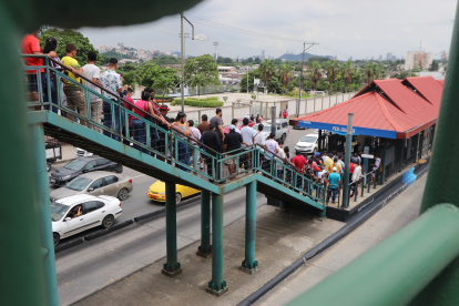 La jornada electoral fue intensa y con aglomeraciones en todo el país.