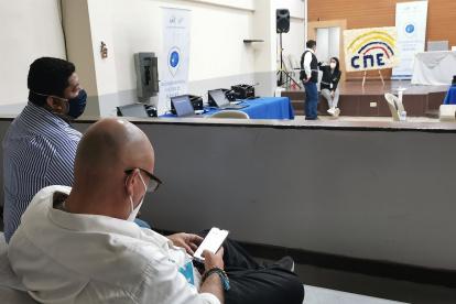 En esperas de resultados en CNE Guayaquil