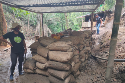 La comunidad encontró incursiones mineras ilícitas en la zona.