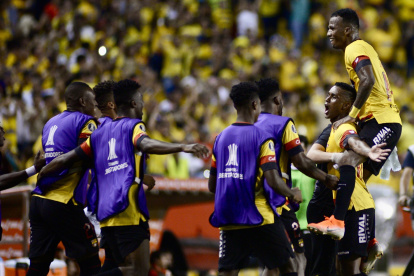 Para esta temporada, la Liga Pro insistirá en esos protocolos, que en 2020 consiguieron contener la propagación del virus entre las plantillas locales.