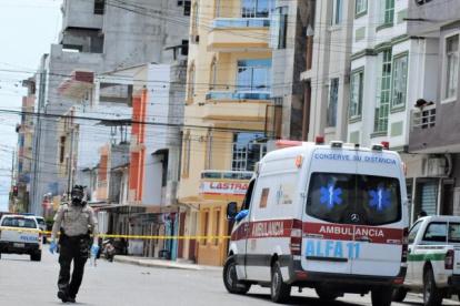 El cantón orense amaneció sin agua potable y con preocupaciones de salud.