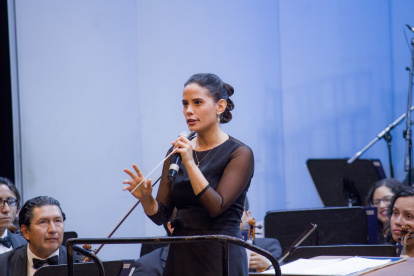 Victhoria Pérez es la directora asistente de la Orquesta Sinfónica de Guayaquil.