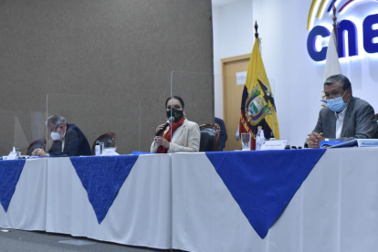 Los consejeros del CNE en la audiencia pública de escrutinios.