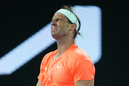 Rafael Nadal se lamenta tras cometer un error no forzado, que al final le pasó factura en el marcador.