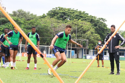 Los jugadores del equipo azul quedarán listos para el duelo con los morlacos este domingo.