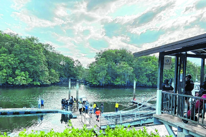 Puerto Azul. A este muelle llegaba la lancha en la que estaba el policía.