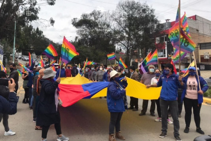 Tramo. La movilización arrancó ayer desde la capital azuaya, Cuenca, y concluyó al mediodía en Azogues