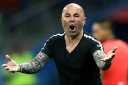 Jorge Sampaoli dará el salto al fútbol europeo.