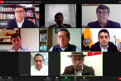 La comisión legislativa de Derecho a la Salud, convoco ayer a Eduardo Zea, presidente de la Conamei, ente que resolvió excluir un grupo de fármacos del cuadro básico de medicamentos.