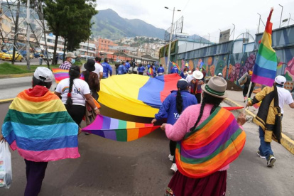 Cientos de simpatizantes y militantes del movimiento Pachakutik.