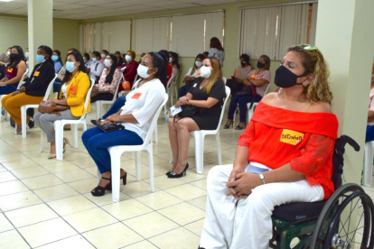 Las integrantes del Consejo Consultivo de Mujeres de Guayaquil en el evento de la conformación de este espacio.