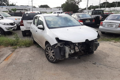 Evidencia. Los vehículos fueron encontrados en mecánicas clandestinas.