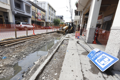 Ayer, EXPRESO constató que los trabajos en la calle Rumichaca han empezado.