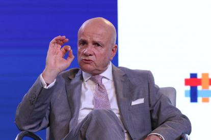 El candidato vicepresidencial pidió disculpas por expresiones en una entrevista.