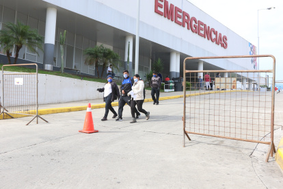 La emergencia del hospital del Seguro Social Ceibos, en Guayaquil.