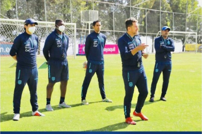 Patricio Urrutia, técnico de la sub-17, no pudo estar al frente del microciclo.