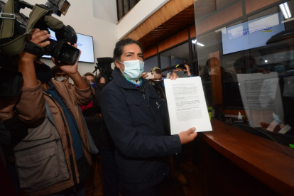 El candidato presidencial, Yaku Pérez, presentó el recurso ante el TCE.