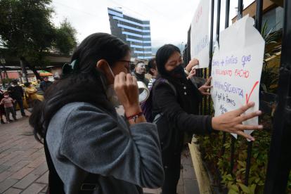 Los gestores, todos miembros del RUAC, piden transparencia en el proceso electoral tras cambios reglamentarios que consideran ilegales.