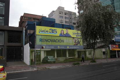 La organización política tiene su sede principal en la ciudad de Quito.