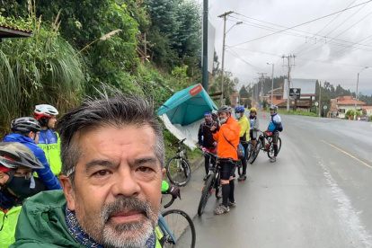 Jhon Jarrín falleció al ser atropellado cuando se movilizaba en su bicicleta en la ciudad de Cuenca.