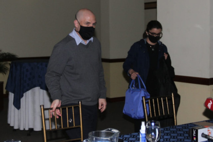 Javier Díaz, presidente de la AITE, y María José Pinto, de empresas Pinto, en rueda de prensa.