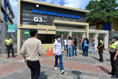 El ganador de la contienda se posesionará el 24 de este mes, de acuerdo al cronograma elaborado por el tribunal electoral, que hasta el momento no recibe la notificación judicial.