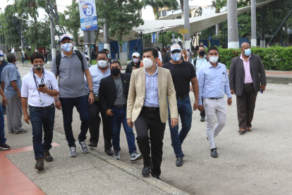 Francisco Morán Peña resultó electo rector de la Universidad de Guayaquil.