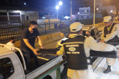 Se habilita albergue temporal en CAMI de Chongón para atender a familias afectadas por desbordamiento del Río La Camarona.