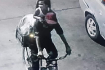 Según explicaron las autoridades días atrás, con el sospechoso "existía un vínculo" y "era conocido de la madre".