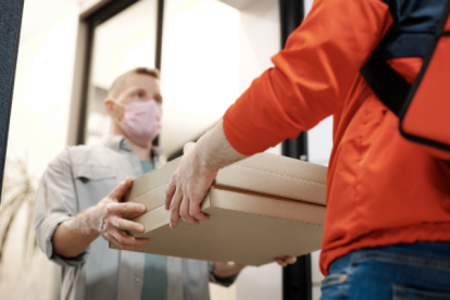 Desde este 17 de marzo, la app Glovo mutó a PedidosYa.