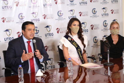 Encuentro. El presidente de la fundación es Galo Cabanilla.