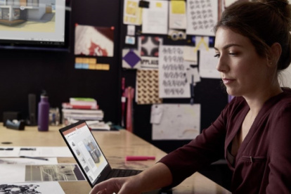 La herramienta también utiliza la cámara del equipo para cerciorarse de que la audiencia puede ver adecuadamente la cara del usuario.