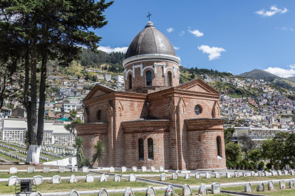 Tertulias y Misterio tiene tres rutas, una de ellas en el cementerio y en convento de San Diego.