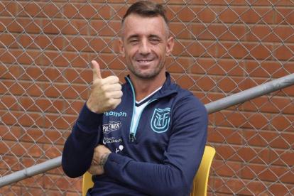 Damián Díaz cumple con su primera convocatoria en la Tri.