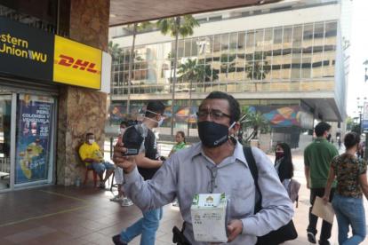 De enero a febrero,  pernoss sanos