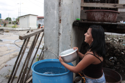 En Ecuador aún son varias las zonas que no tienen acceso a agua potable o de calidad.