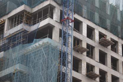 El sector indica que la reactivación de obras no es la esperada, y atribuyen la demora al exceso de trámites y requerimientos.