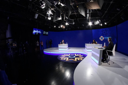 Ambos candidatos se encontraron en el debate del pasado domingo.