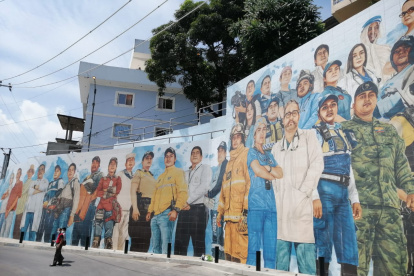 Obra. 31 retratos fueron plasmados en una pared del cerro del Carmen