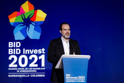 El presidente del BID, Mauricio Claver-Carone, duranta la reunión del organismo, que tuvo lugar en Barranquilla (Colomba), la semana pasada.