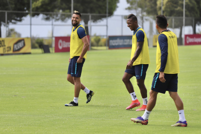 La selección ecuatoriana contará con Mena y Noboa como estelares contra Bolivia.
