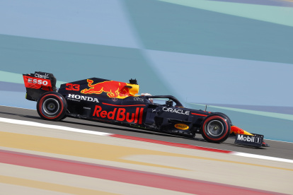 Protagonista. Verstappen lideró las 2 sesiones previas, por delante de Norris y Hamilton.