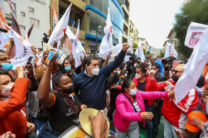 Recorrido. Arauz estuvo ayer en Tungurahua y ratificó que fue despedido del BCE y por eso la indemnización.