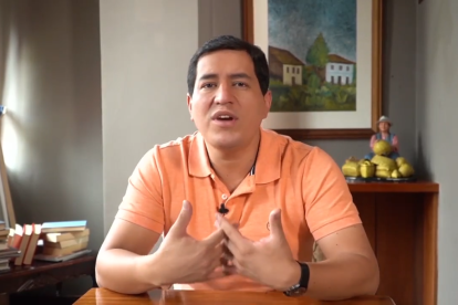 El candidato, que se encuentra en Cuenca, ratificó que fue despedido y no vendió su renuncia, pese a que recibió indemnización.