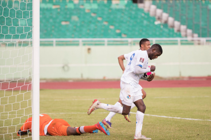 José Fajardo, delantero de 9 de Octubre, marcó un gol para la selección panameña.