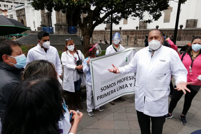 Los profesionales aseguran que los constantes cambios en el Ministerio de Salud ha impedido tener una coordinación adecuada.