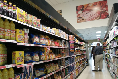 Los supermercados de la ciudad podrán funcionar en horario normal.